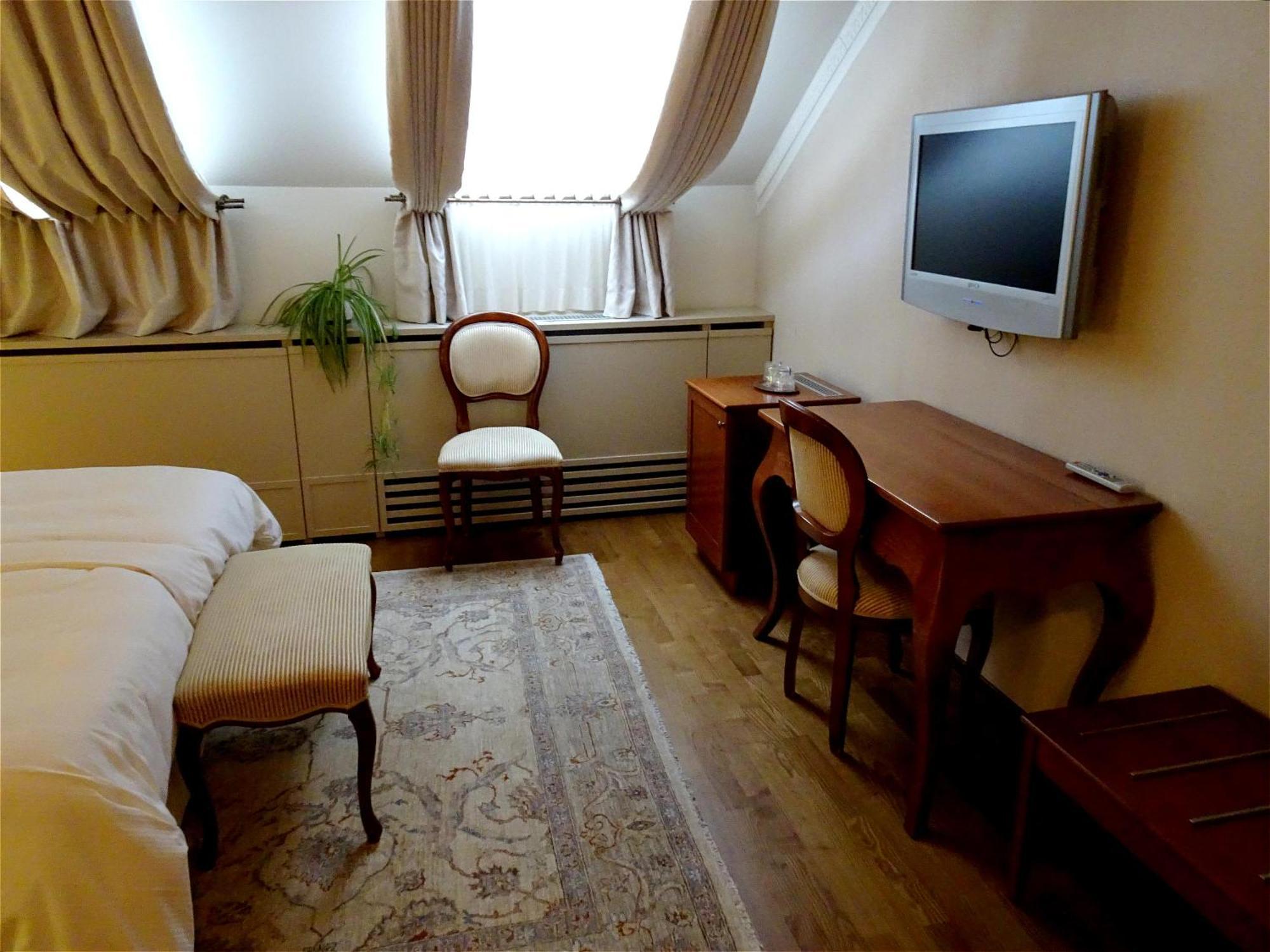 Hotel Mitra, Story Hotels Птуй Экстерьер фото