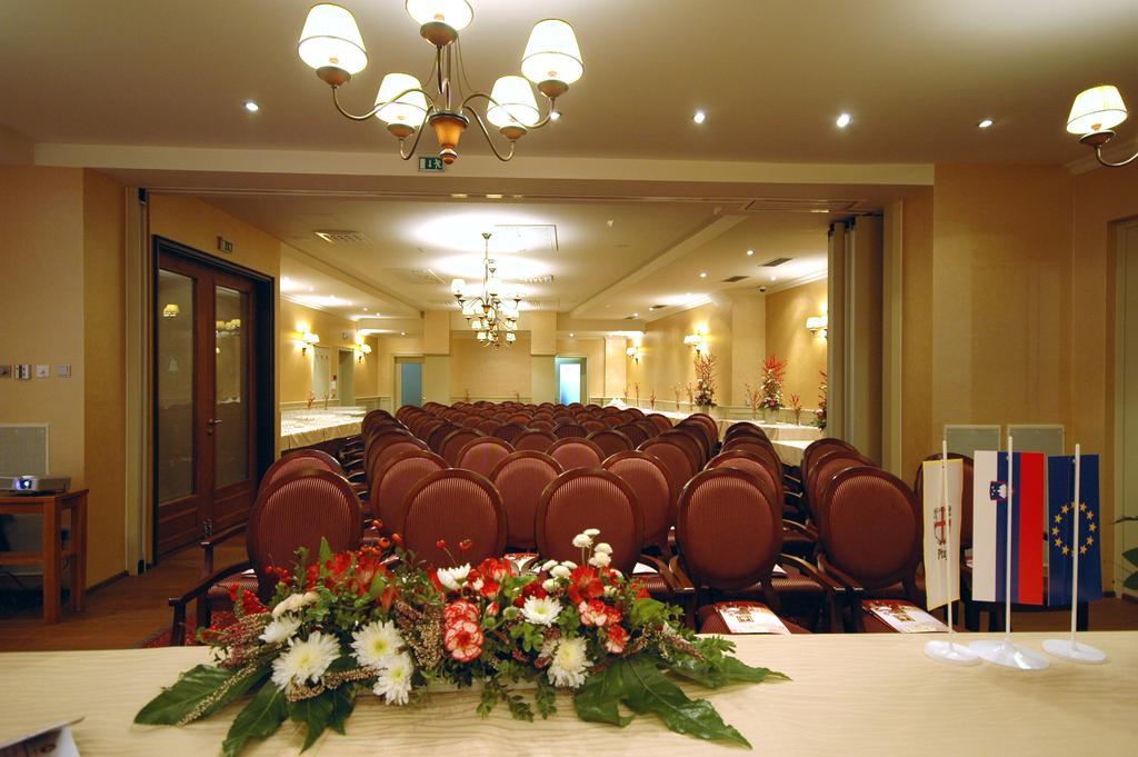 Hotel Mitra, Story Hotels Птуй Экстерьер фото